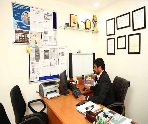 Awards Dr Sahil Kohli